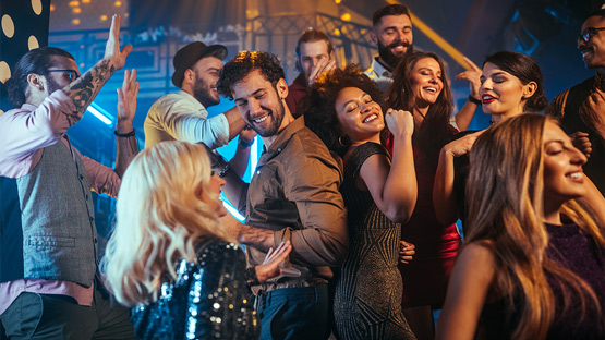 Cursos conversacionales de inglés en Bogotá para empresarios y comunicación profesional